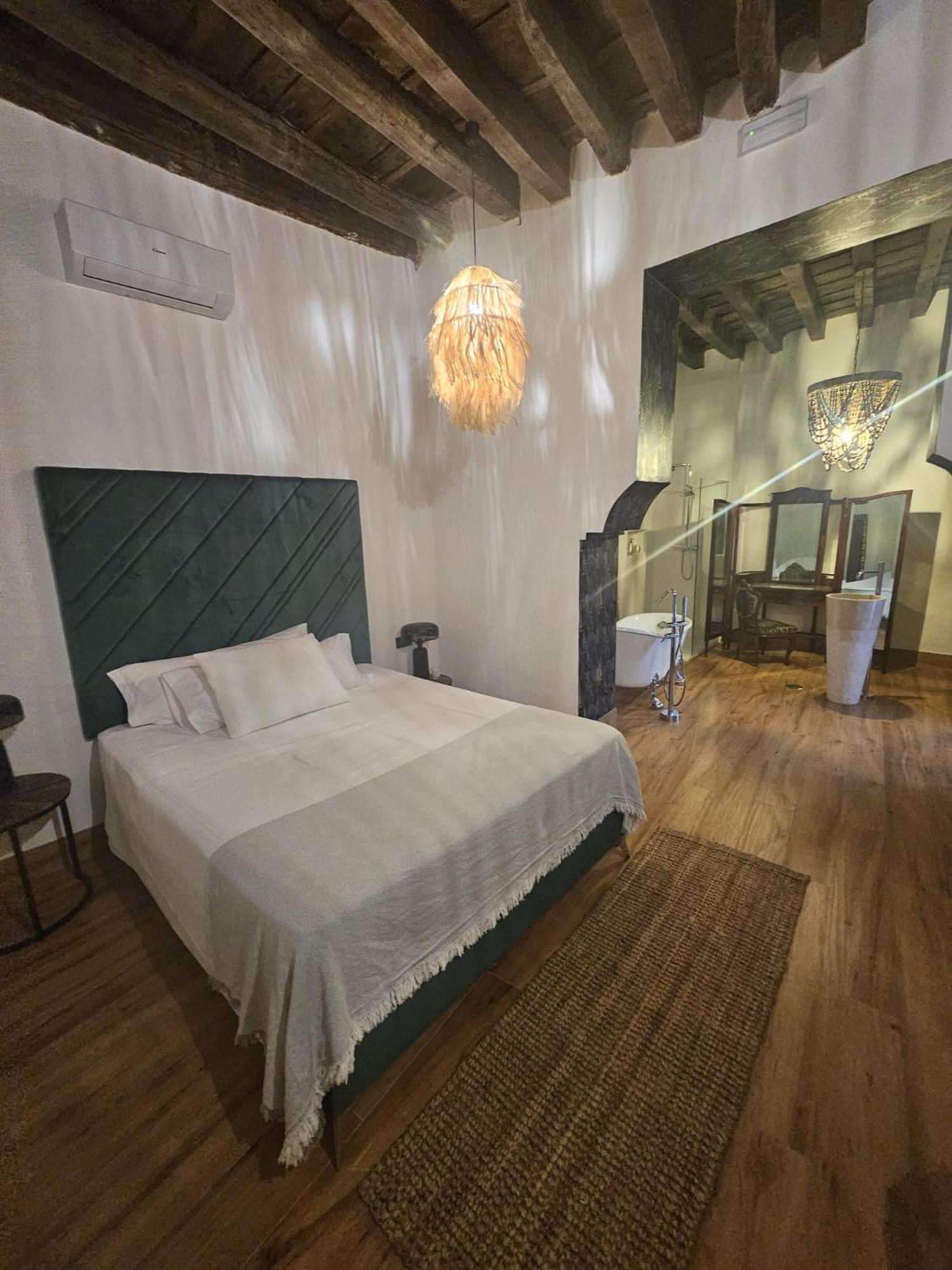 Casa Senorial Piedrachica Hotel Seville Ngoại thất bức ảnh